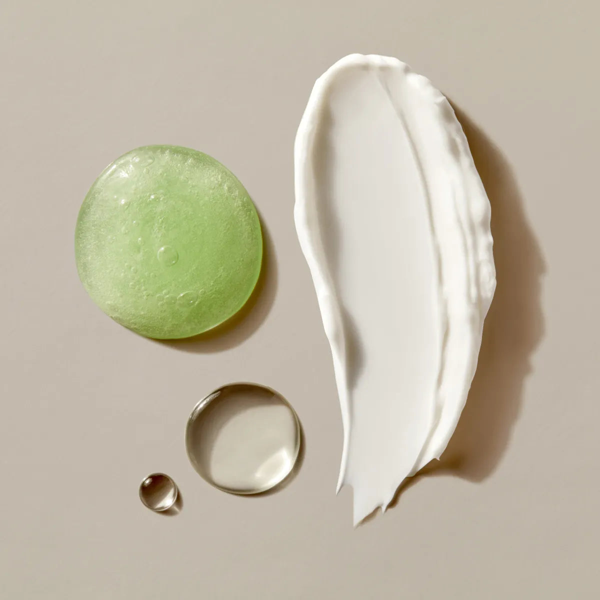 
                
                  Advanced Renewal Routine: For a smooth, bright complexion
                
              